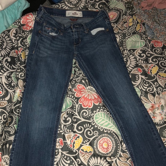 Great condition hollister jeans - Picture 2 of 2